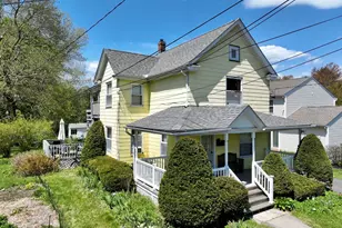 264 Davis St, Greenfield, MA 01301 - Photo 1
