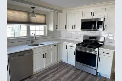 88 Lawn Ave #1, Quincy, MA 02169 - Photo 1