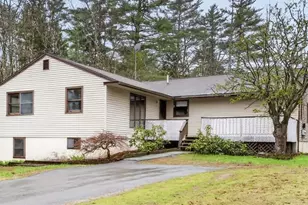 414 Fremont Rd, Chester, NH 03036 - Photo 1