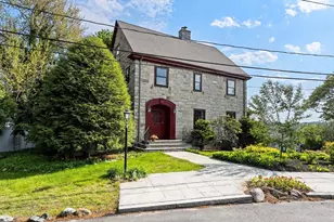 82 Richfield Rd, Arlington, MA 02474 - Photo 1