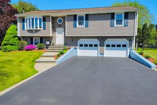 166 Mohawk Dr, Seekonk, MA 02771 - Photo 1