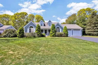 73 Snead Dr, Mashpee, MA 02649 - Photo 1