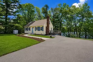 117 Oak Ridge Dr, Ayer, MA 01432 - Photo 1