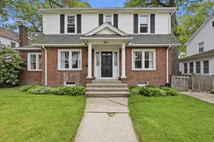 9 Texel Dr, Springfield, MA 01108 - Photo 1