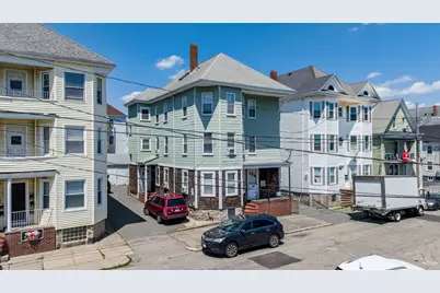 131 Whitman St, New Bedford, MA 02745 - Photo 1
