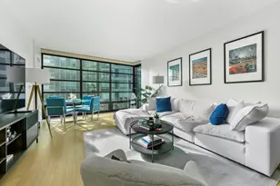 580 Washington St, Boston, MA 02111 - Photo 1