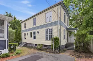 20 Hemenway Ct, Malden, MA 02148 - Photo 1