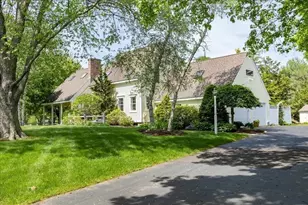 8 Millbrook Ln, Topsfield, MA 01983 - Photo 1