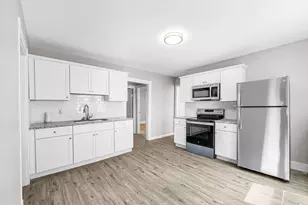 12-14 Carver St, Springfield, MA 01108 - Photo 1