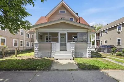 62 Kenyon St, Springfield, MA 01109 - Photo 1