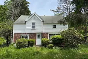 10 Patton St, Oxford, MA 01540 - Photo 1