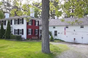8 South St, Townsend, MA 01469 - Photo 1