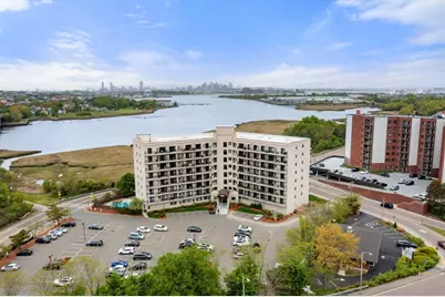 133 Commander Shea Boulevard #209, Quincy, MA 02171 - Photo 1