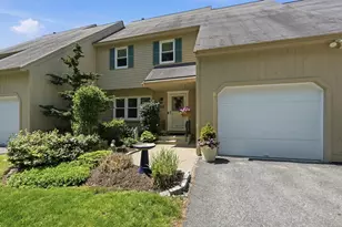 20 Rosslare Dr, Worcester, MA 01602 - Photo 1