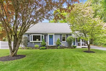 61 Pine Ridge Dr, Franklin, MA 02038 - Photo 1