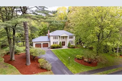 4 Pheasant Hill Rd, Hopkinton, MA 01748 - Photo 1