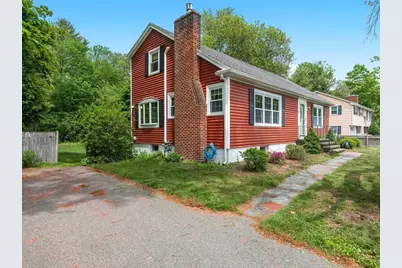 39 School House Ln, Billerica, MA 01821 - Photo 1