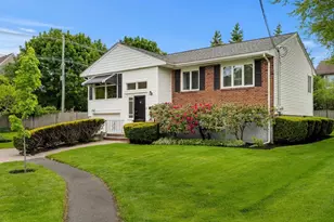 25 Countryside Ln, Marblehead, MA 01945 - Photo 1