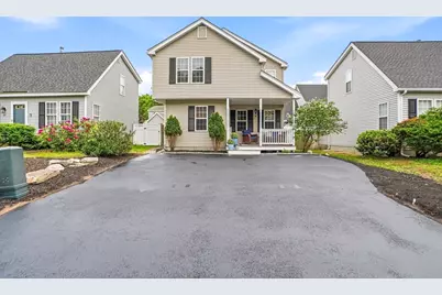 86 Violetwood Cir #86, Marlborough, MA 01752 - Photo 1