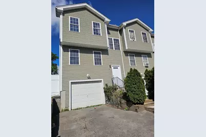40 Merrick St #A, Worcester, MA 01609 - Photo 1