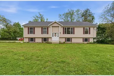 6 White Birch Dr, Worcester, MA 01602 - Photo 1
