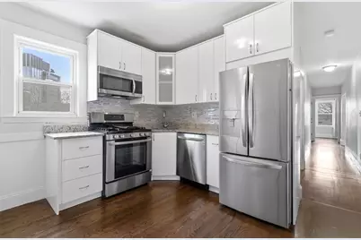 20 Connecticut Ave #2, Somerville, MA 02145 - Photo 1