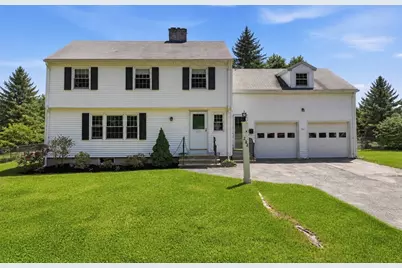 232 Grove St, Paxton, MA 01612 - Photo 1