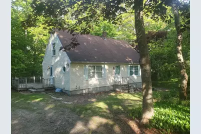 170 Woodland Cir, Tiverton, RI 02878 - Photo 1