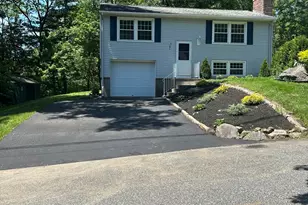 9 Cricket Dr, Sturbridge, MA 01566 - Photo 1