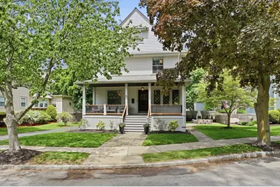 31 North Ave, Melrose, MA 02176 - Photo 1