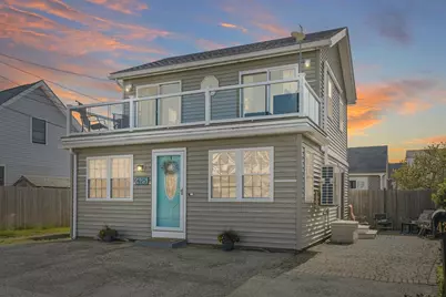 425 N End Blvd, Salisbury, MA 01952 - Photo 1