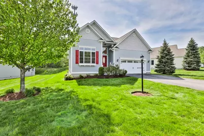 9 Black Forest Cir #9, Londonderry, NH 03053 - Photo 1