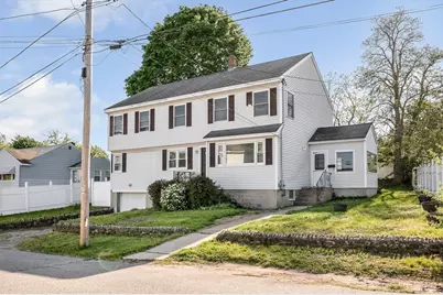 7 Marie St, Methuen, MA 01844 - Photo 1