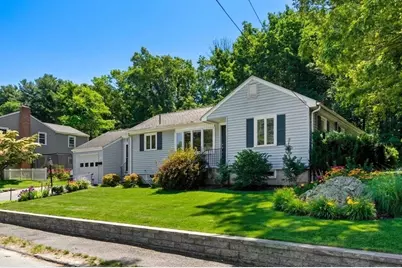 9 Fisher Terrace, Woburn, MA 01801 - Photo 1