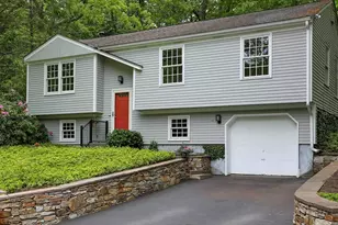 60 Wrentham Rd, Worcester, MA 01602 - Photo 1