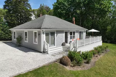 15 Priscilla Ave, Duxbury, MA 02332 - Photo 1