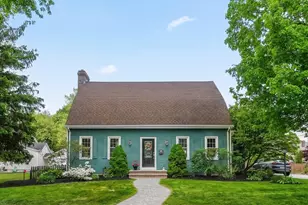 466 Oliver St, New Bedford, MA 02745 - Photo 1