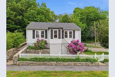 41 Bridgeport St, Worcester, MA 01604 - Photo 1