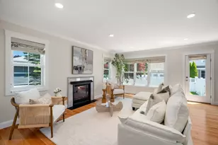 17 Vernon St, Newton, MA 02458 - Photo 1