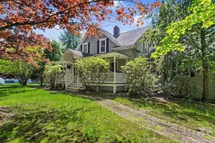 261 School St, Groveland, MA 01834 - Photo 1