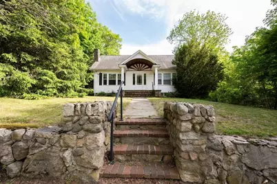 25 Milford St, Medway, MA 02053 - Photo 1