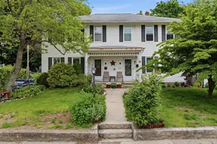 14 Seagrave St, Uxbridge, MA 01569 - Photo 1