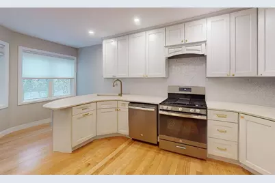 8 Knollwood Court #8, Burlington, MA 01803 - Photo 1