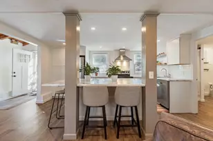 8R North St, Plymouth, MA 02360 - Photo 1