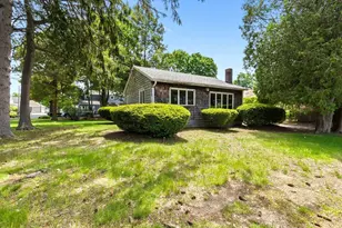 71 Union St, Hamilton, MA 01982 - Photo 1