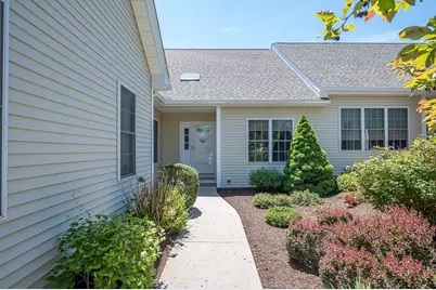 7 Blossom Tree Drive #7, Shrewsbury, MA 01545 - Photo 1