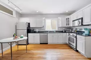 734 E 6th St, Boston, MA 02127 - Photo 1
