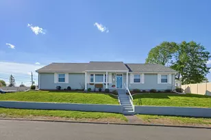 2 Theresa Rd, Stoneham, MA 02180 - Photo 1