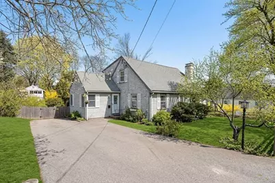 15 Village Rd, Weymouth, MA 02189 - Photo 1