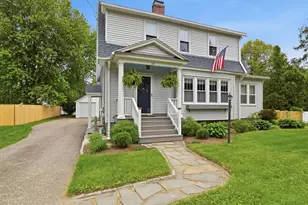 15 Ripley St, Wilbraham, MA 01095 - Photo 1